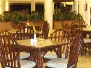 Oyo 89972 Borneo Paradise Beach Hotel Kinarut 2*,  Malaysia