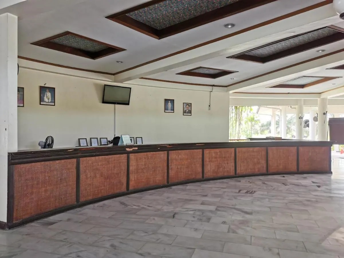 Oyo 89972 Borneo Paradise Beach Hotel Kinarut
