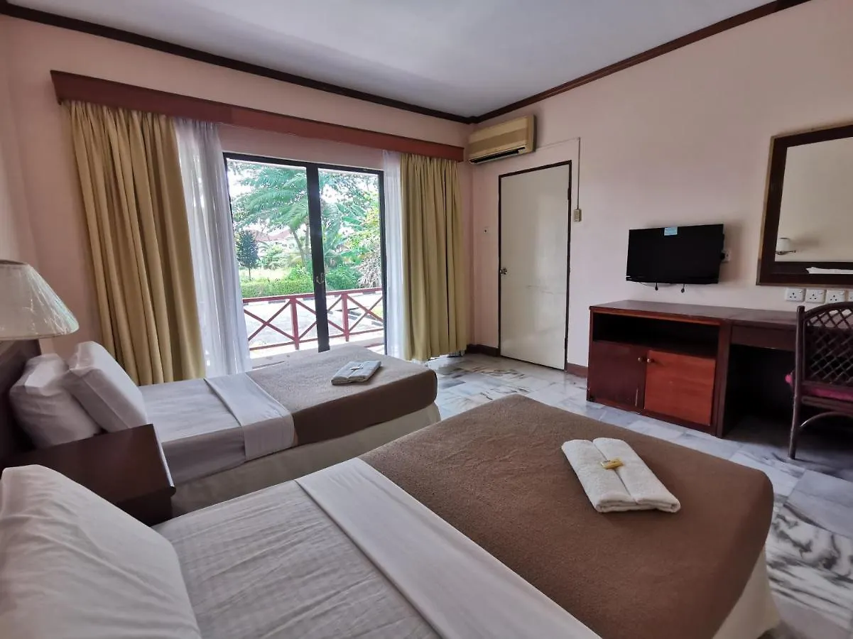 Oyo 89972 Borneo Paradise Beach Hotel Kinarut Malaysia